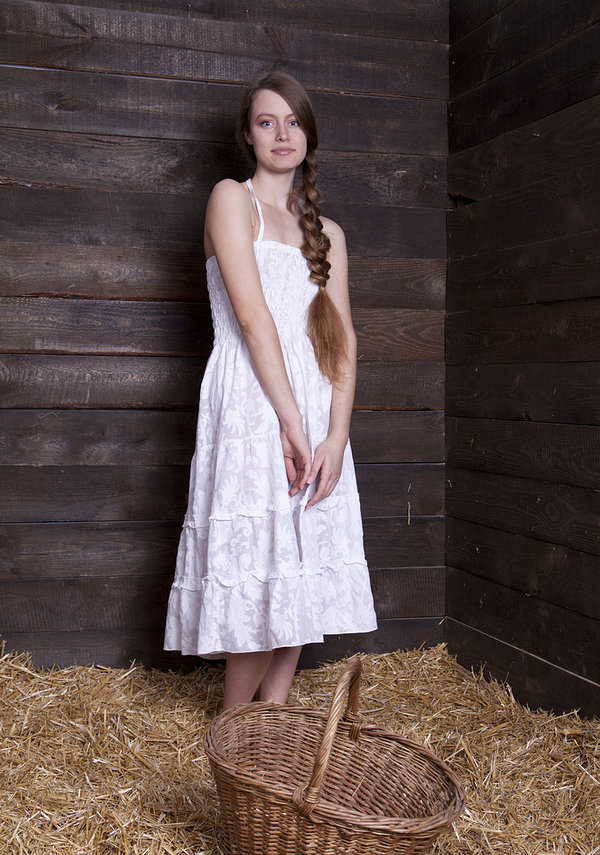 Нина, 27 лет, 1 размер груди